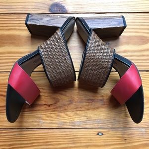 Dana Buchman Natural Red Black Strappy Sandal Heels, EUC, 7